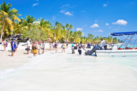 Caribbean-shore-excursion for cruises.jpg, Aug 2020